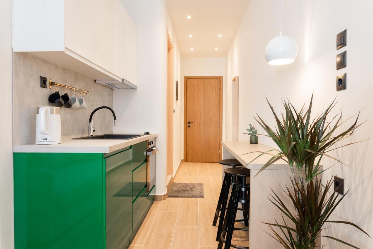 Madam Apartments - Elegant, Cozy, Comfortable, Central Янина Экстерьер фото